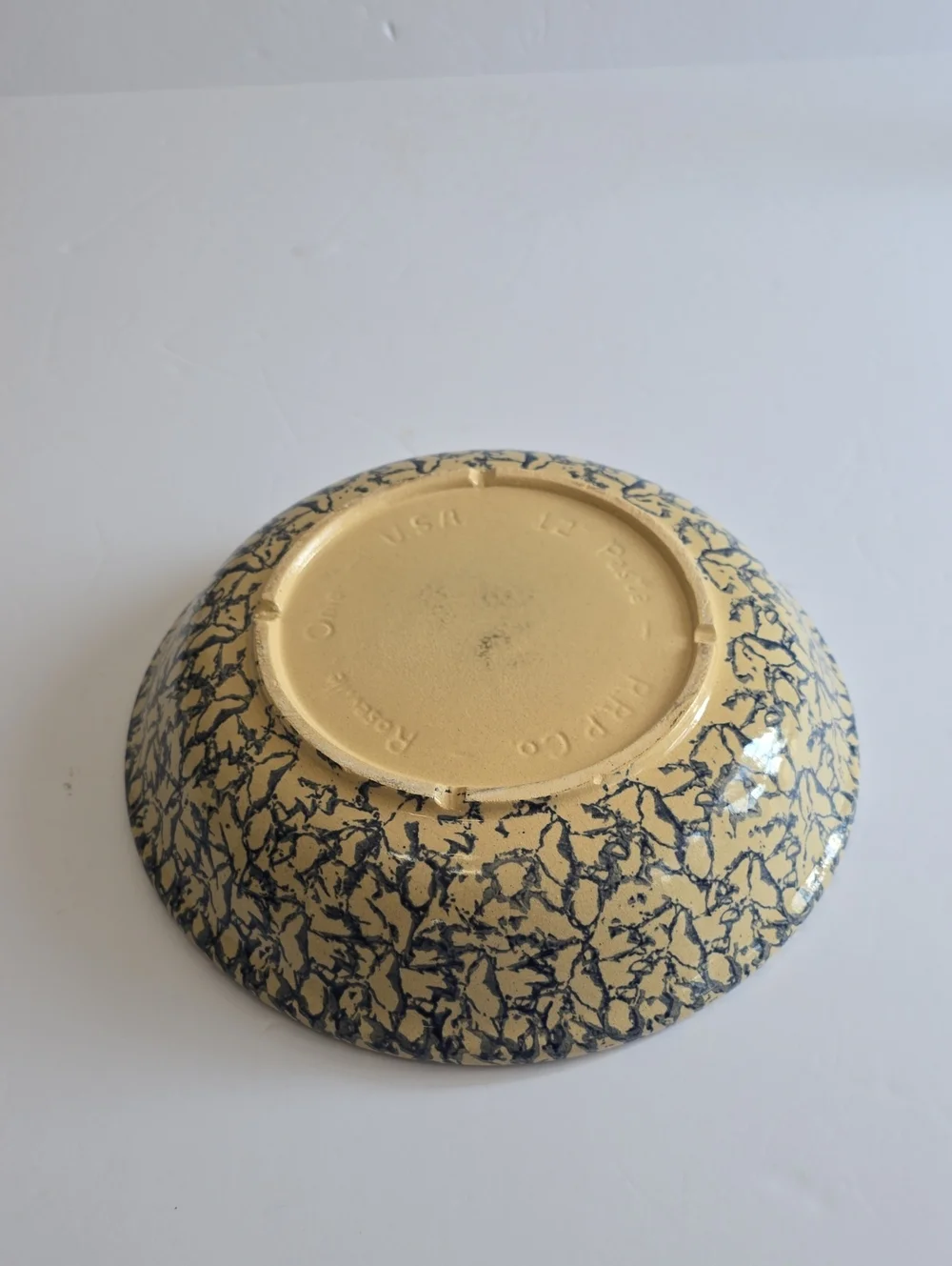 Vintage Robinson Ransbottom Pottery RRP Roseville OH Blue Sponge Pasta Bowl 12